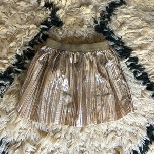 Metallic gold pleated skirt
